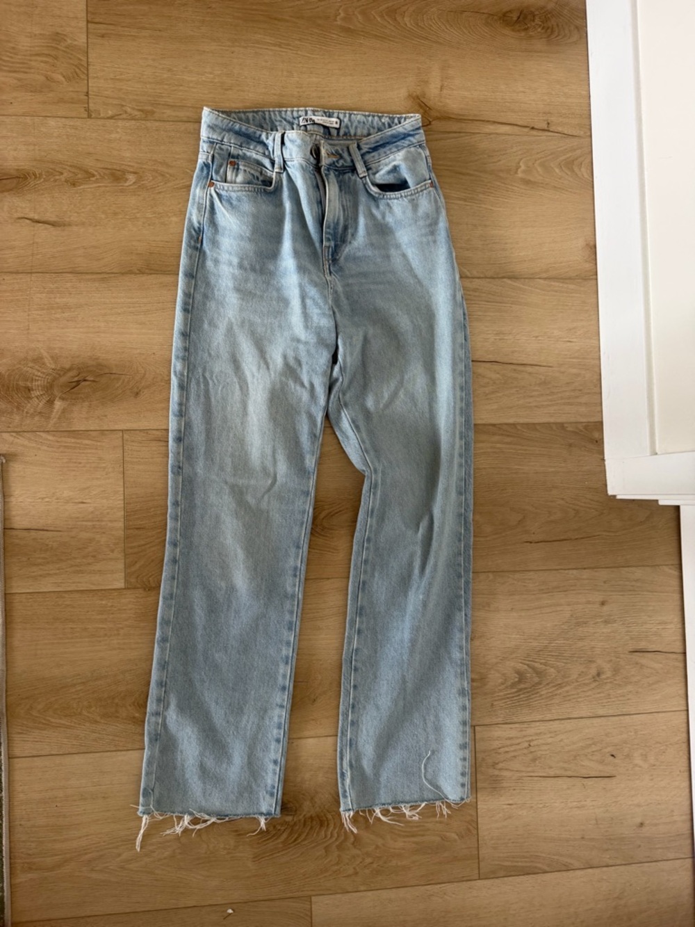Zara Light Wash Straight Leg Women's Jeans